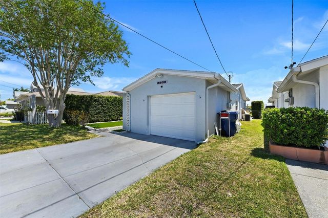 5106 BLUE HERON DRIVE, New Port Richey, FL 34652