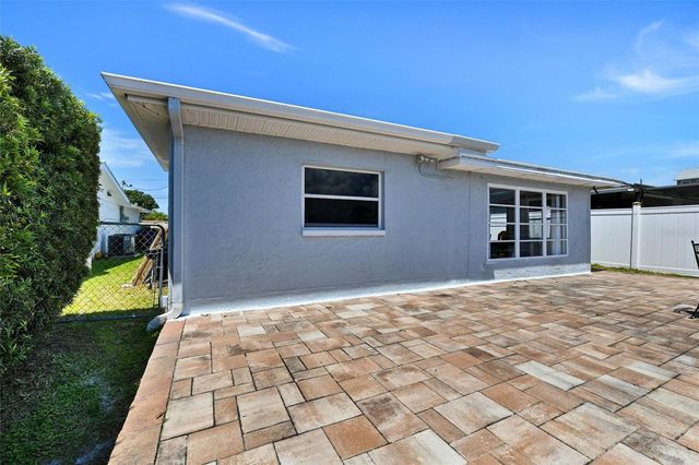 5106 BLUE HERON DRIVE, New Port Richey, FL 34652