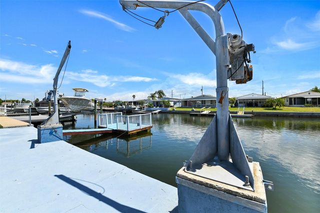 5106 BLUE HERON DRIVE, New Port Richey, FL 34652
