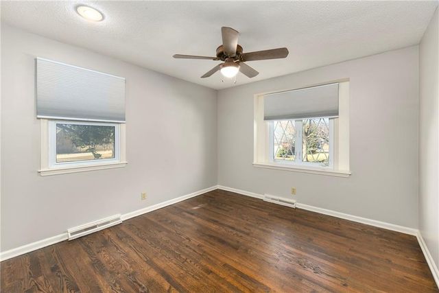 3501 NE Shady Lane Drive, Gladstone, MO 64119