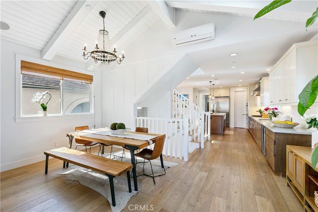 557 3rd Street, Hermosa Beach, CA 90254