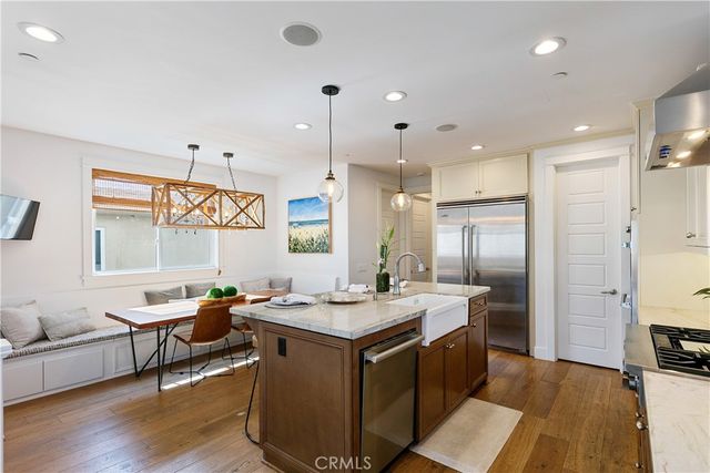 557 3rd Street, Hermosa Beach, CA 90254