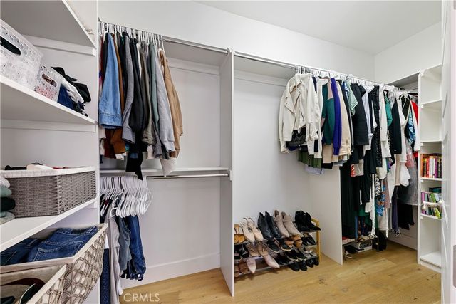 557 3rd Street, Hermosa Beach, CA 90254