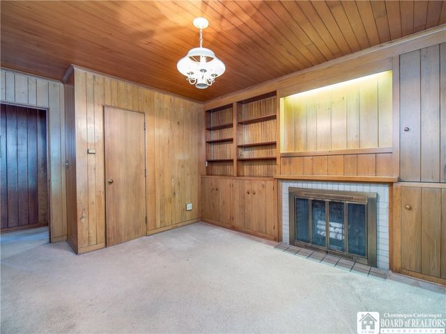 130 Marvin Parkway, Jamestown, NY 14701