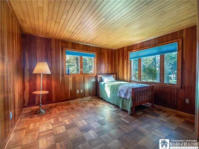 130 Marvin Parkway, Jamestown, NY 14701