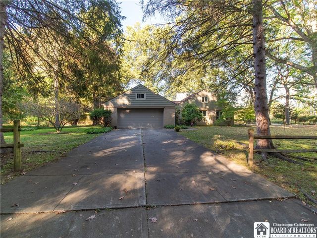 130 Marvin Parkway, Jamestown, NY 14701