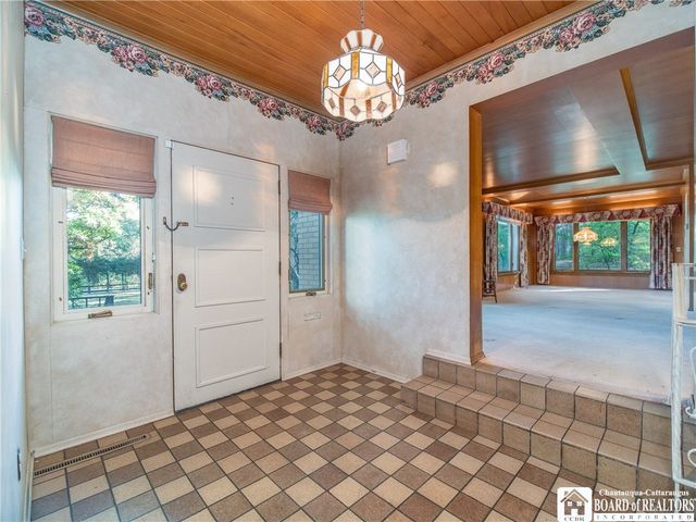 130 Marvin Parkway, Jamestown, NY 14701