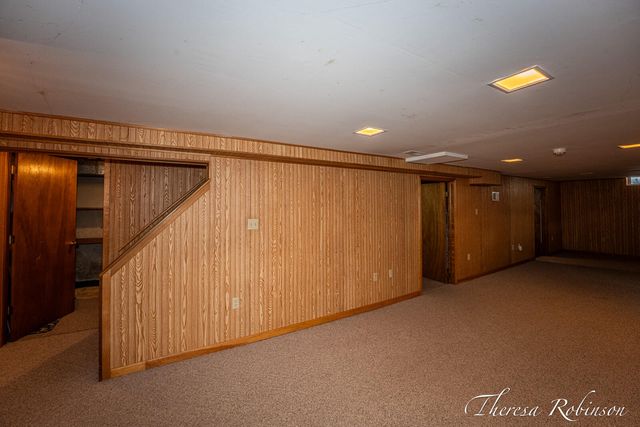 160 Boltwood Drive NE, Grand Rapids, MI 49505