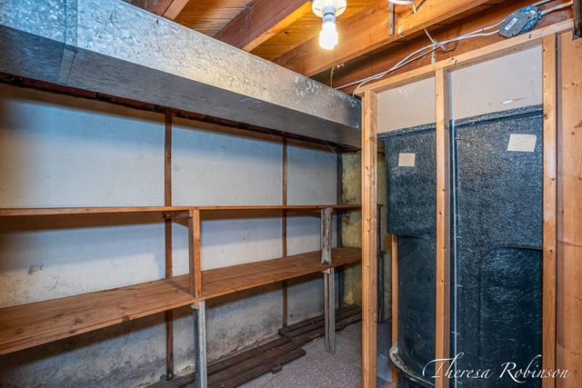 160 Boltwood Drive NE, Grand Rapids, MI 49505