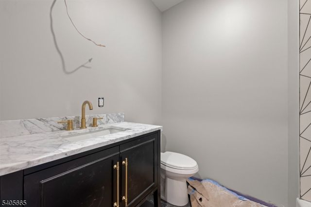 512 S 15Th St, Newark City, NJ 07103