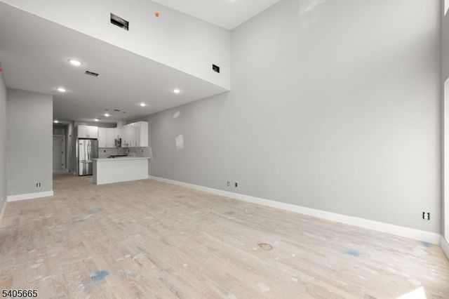 512 S 15Th St, Newark City, NJ 07103