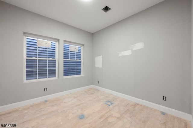 512 S 15Th St, Newark City, NJ 07103