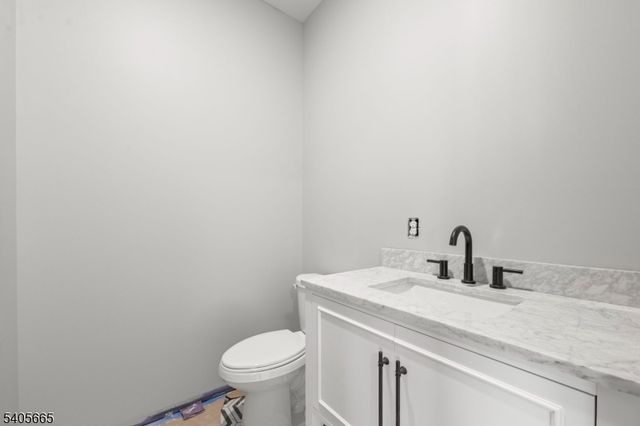 512 S 15Th St, Newark City, NJ 07103