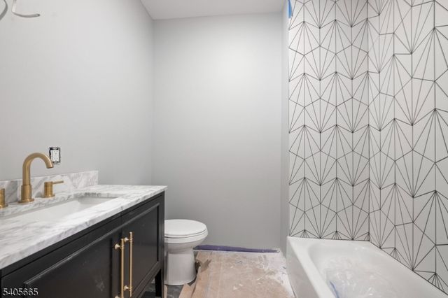 512 S 15Th St, Newark City, NJ 07103