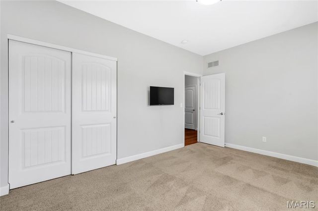 925 Daffodil Ridge Drive, O'fallon, MO 63366