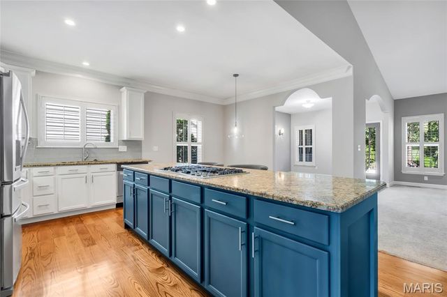 925 Daffodil Ridge Drive, O'fallon, MO 63366