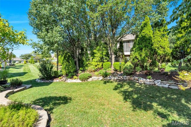 925 Daffodil Ridge Drive, O'fallon, MO 63366