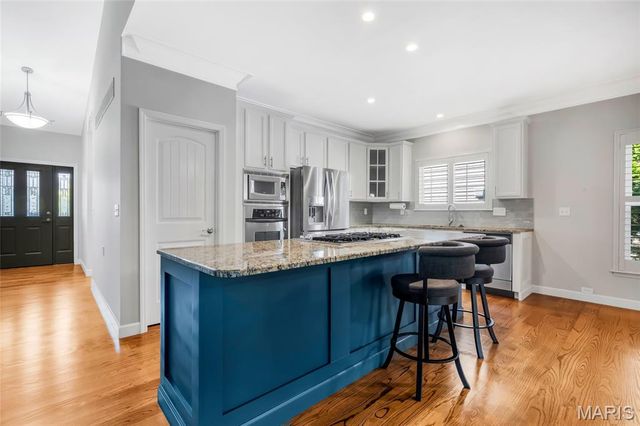 925 Daffodil Ridge Drive, O'fallon, MO 63366