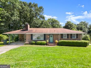 296 Grand Avenue, Cornelia, GA 30531