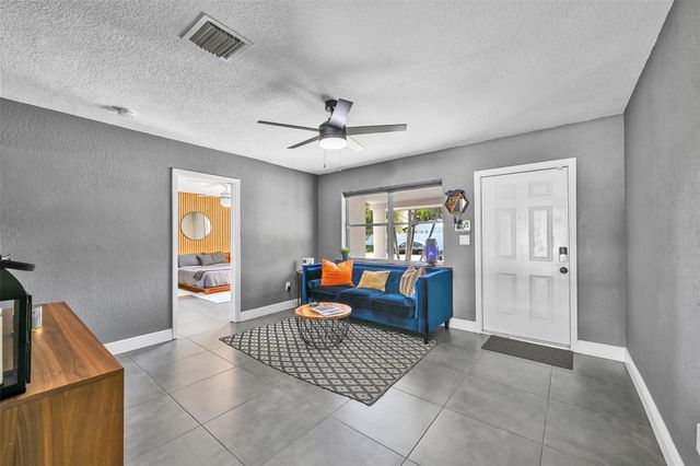 537 NW 45th Street, Fort Lauderdale, FL 33309