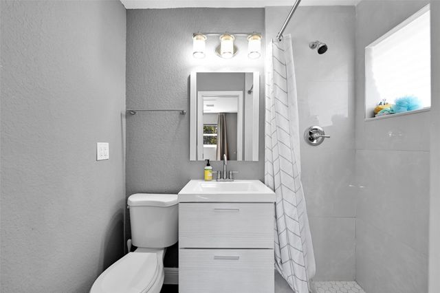 537 NW 45th Street, Fort Lauderdale, FL 33309