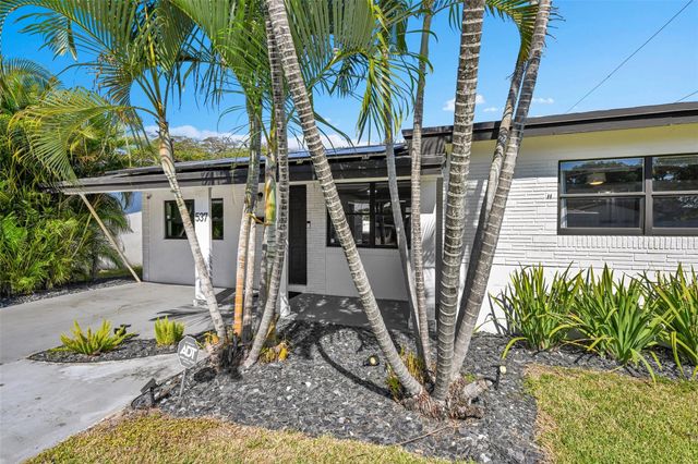 537 NW 45th Street, Fort Lauderdale, FL 33309