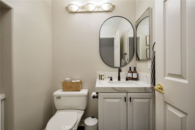 35 Rinehart, Ladera Ranch, CA 92694