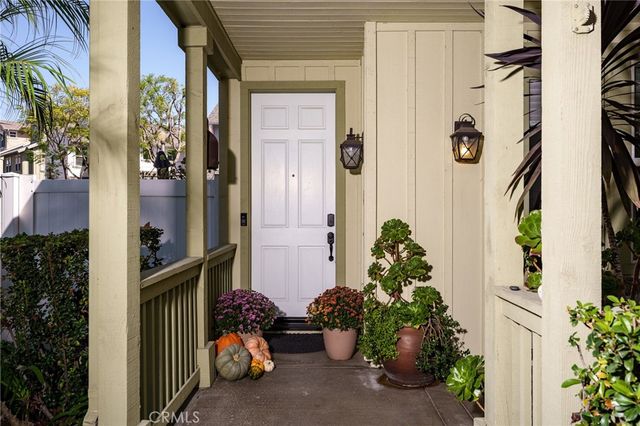 35 Rinehart, Ladera Ranch, CA 92694
