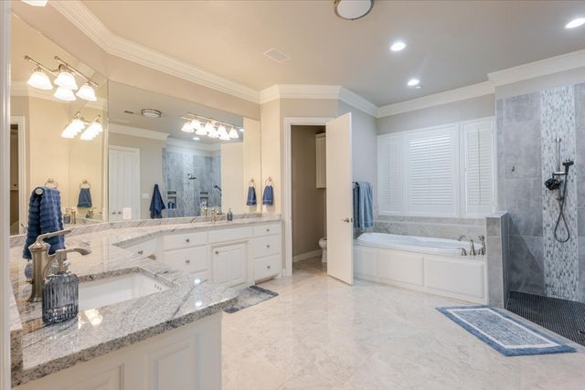 166 E Rio Ridge, Azle, TX 76020