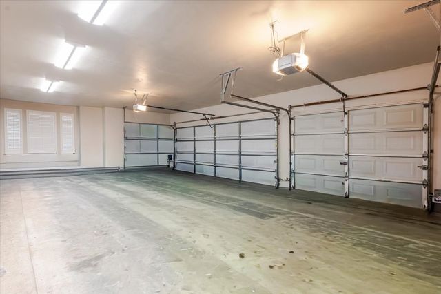 166 E Rio Ridge, Azle, TX 76020