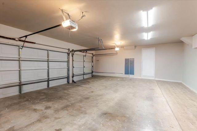 166 E Rio Ridge, Azle, TX 76020