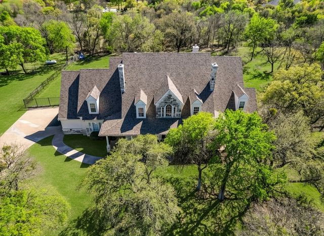 166 E Rio Ridge, Azle, TX 76020