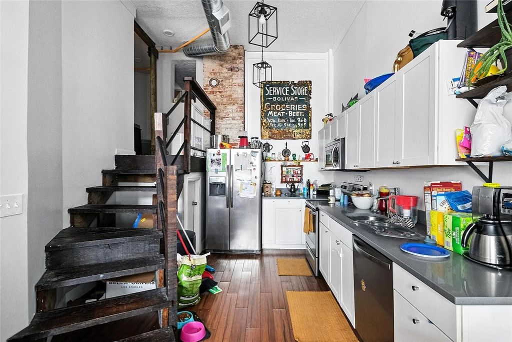 3104 Dobson, Polish Hill, PA 15219