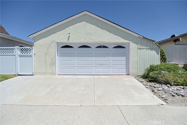1316 W Tonia, Anaheim, CA 92802