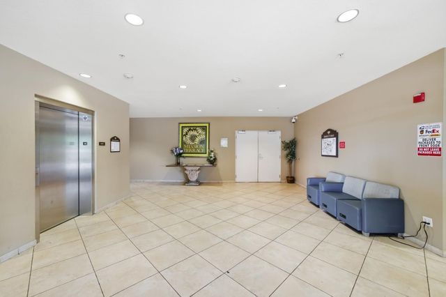 1883 Agnew Road 420, Santa Clara, CA 95054