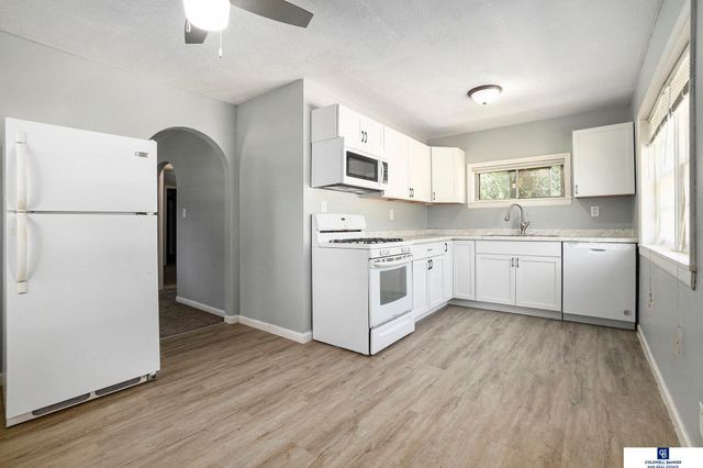 702 Avenue C Avenue, Plattsmouth, NE 68048