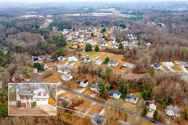 5318 Highpoint Road, Flowery Branch, GA 30542