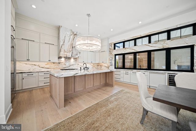 6116 EASTVIEW ST, Bethesda, MD 20817