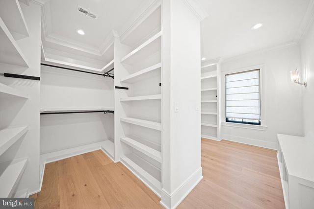 6116 EASTVIEW ST, Bethesda, MD 20817