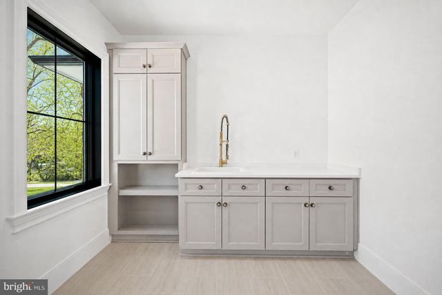 6116 EASTVIEW ST, Bethesda, MD 20817