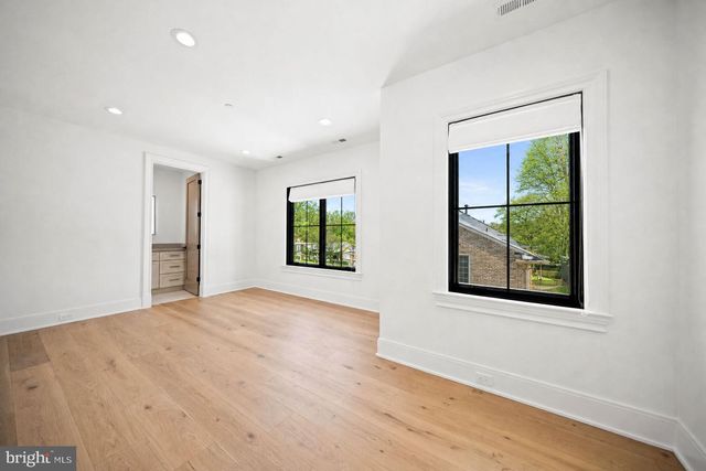 6116 EASTVIEW ST, Bethesda, MD 20817