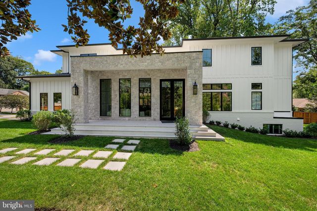 6116 EASTVIEW ST, Bethesda, MD 20817