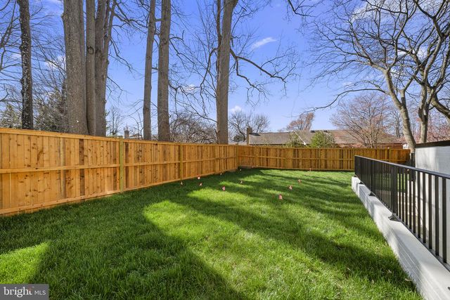 6116 EASTVIEW ST, Bethesda, MD 20817