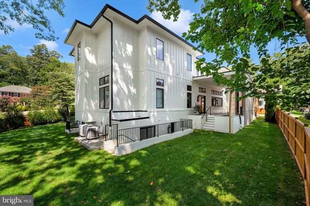 6116 EASTVIEW ST, Bethesda, MD 20817