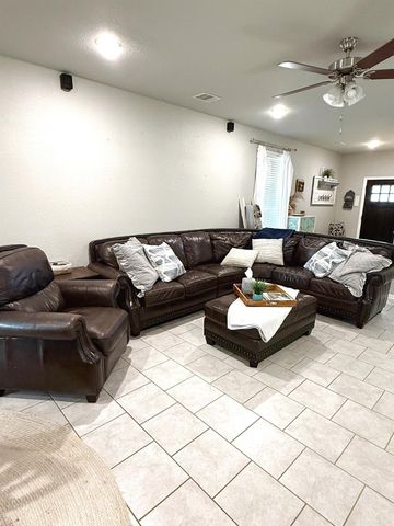 31811 Wellington Pass, Fulshear, TX 77441