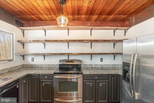 1152 RIDGE ROAD, Pylesville, MD 21132