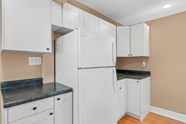 511 Edmund Avenue W, Saint Paul, MN 55103