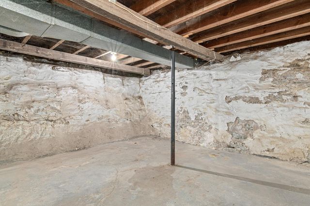 511 Edmund Avenue W, Saint Paul, MN 55103