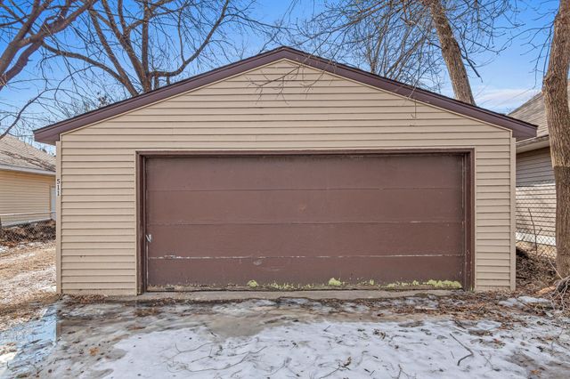511 Edmund Avenue W, Saint Paul, MN 55103