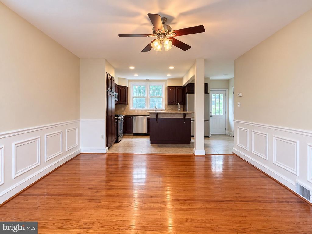 Image 6 of property listing at 2516 AVON RD, Ardmore, PA 19003